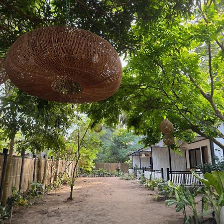 Kasitas Sibaltan El Nido Exterior foto