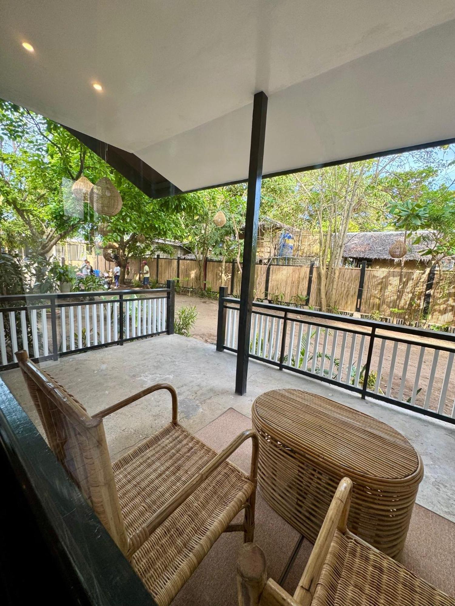 Kasitas Sibaltan El Nido Exterior foto